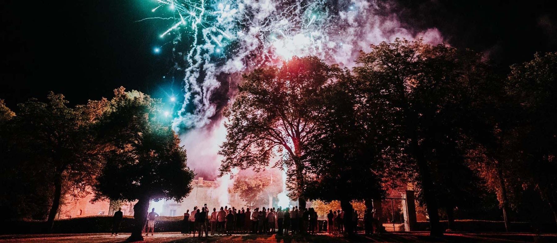 Feu d'artifice lors d'un mariage